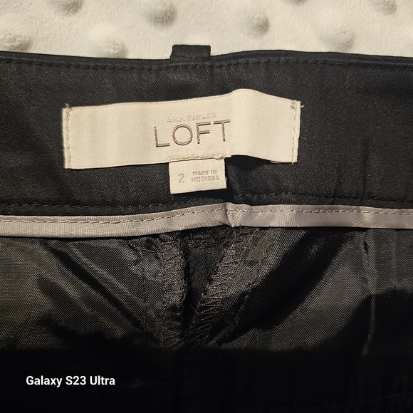 Loft Women's Black Shorts - Picture 8 of 11